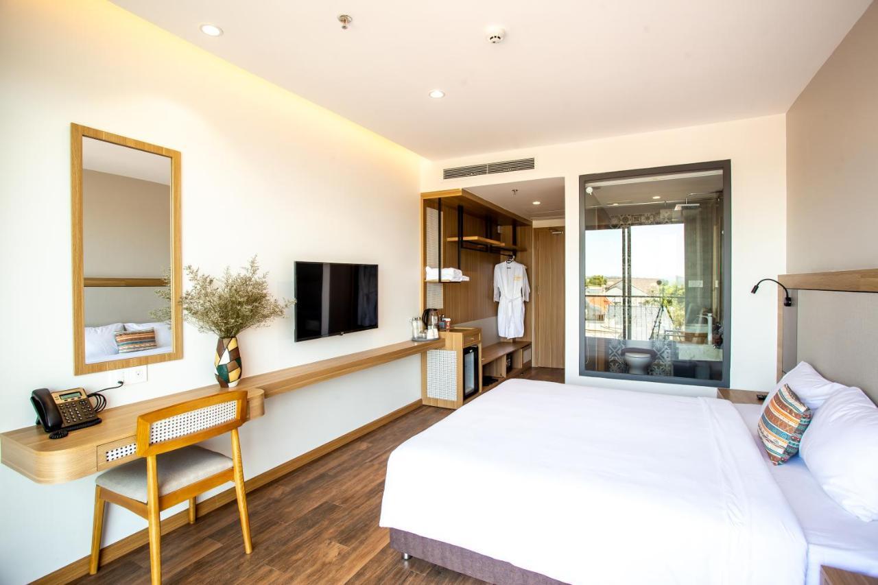 Thanh Mai Hotel Buon Ma Thuot Bagian luar foto